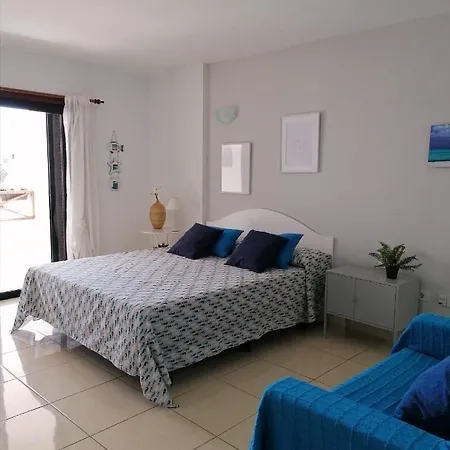 Large With Lovely Terrace And Wifi Los Cristianos